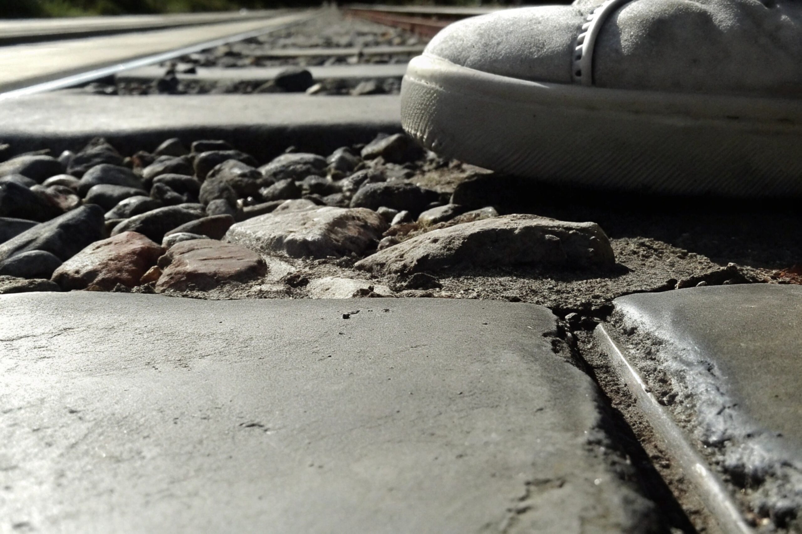 Damage Risk on Hard Surfaces